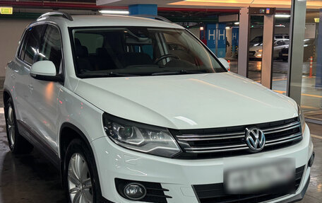 Volkswagen Tiguan I, 2014 год, 900 000 рублей, 4 фотография