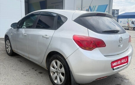 Opel Astra J, 2010 год, 320 000 рублей, 5 фотография