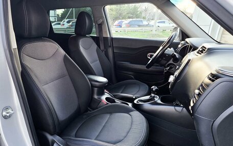 KIA Soul II рестайлинг, 2018 год, 1 670 000 рублей, 8 фотография
