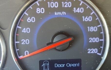 Hyundai Santa Fe III рестайлинг, 2011 год, 1 200 000 рублей, 8 фотография