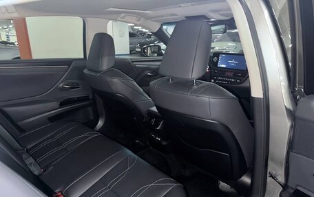 Lexus ES VII, 2022 год, 6 200 000 рублей, 8 фотография