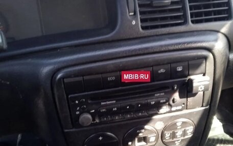 Opel Vectra B рестайлинг, 2001 год, 150 000 рублей, 4 фотография