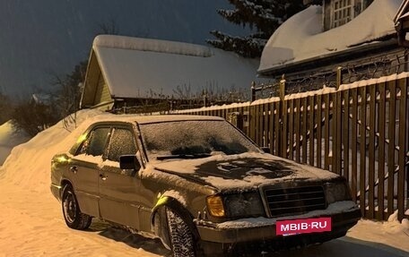 Mercedes-Benz E-Класс, 1992 год, 100 000 рублей, 3 фотография