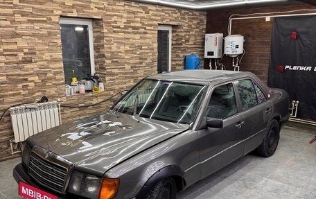 Mercedes-Benz E-Класс, 1992 год, 100 000 рублей, 7 фотография