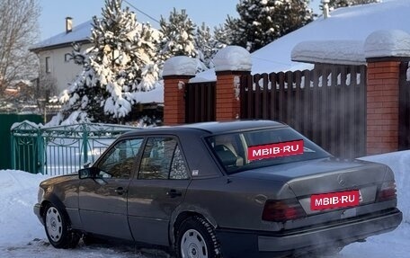 Mercedes-Benz E-Класс, 1992 год, 100 000 рублей, 13 фотография