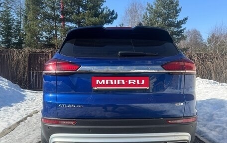 Geely Atlas, 2022 год, 2 000 000 рублей, 9 фотография