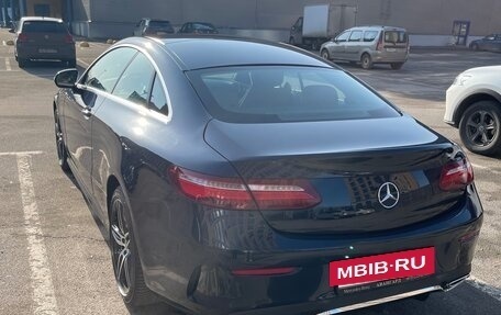 Mercedes-Benz E-Класс, 2020 год, 5 000 000 рублей, 3 фотография