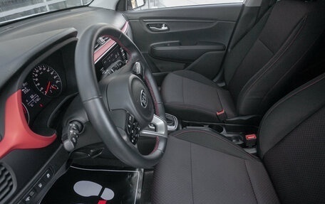 KIA Rio IV, 2021 год, 1 798 000 рублей, 12 фотография