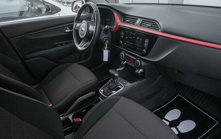 KIA Rio IV, 2021 год, 1 798 000 рублей, 19 фотография