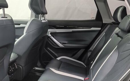 Geely Atlas, 2024 год, 2 710 000 рублей, 17 фотография