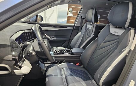 Geely Atlas, 2023 год, 2 699 000 рублей, 21 фотография