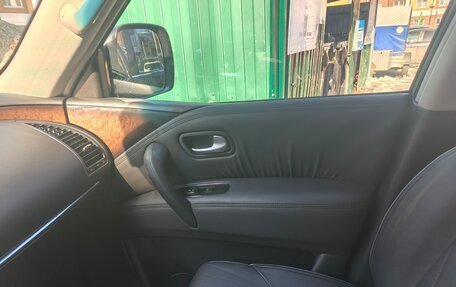 Infiniti QX56, 2012 год, 3 200 000 рублей, 14 фотография