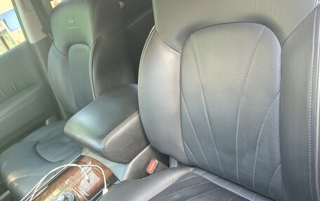 Infiniti QX56, 2012 год, 3 200 000 рублей, 26 фотография