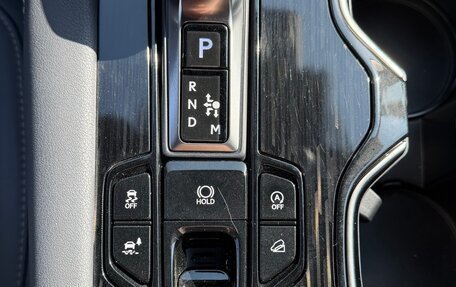 Lexus RX IV рестайлинг, 2023 год, 9 300 000 рублей, 8 фотография