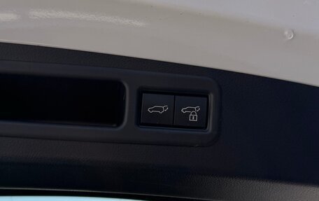 Lexus RX IV рестайлинг, 2023 год, 9 300 000 рублей, 12 фотография