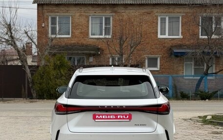 Lexus RX IV рестайлинг, 2023 год, 9 300 000 рублей, 3 фотография