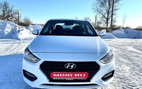 Hyundai Solaris II рестайлинг, 2019 год, 1 250 000 рублей, 3 фотография