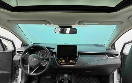 Toyota Corolla, 2022 год, 1 800 000 рублей, 8 фотография