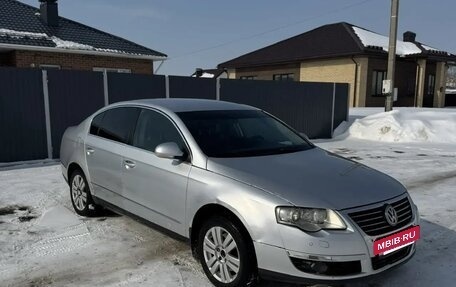 Volkswagen Passat B6, 2006 год, 390 000 рублей, 2 фотография