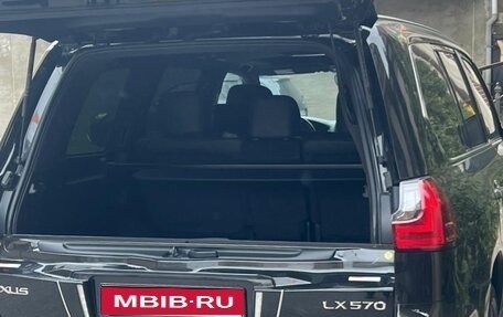 Lexus LX III, 2017 год, 7 500 000 рублей, 4 фотография