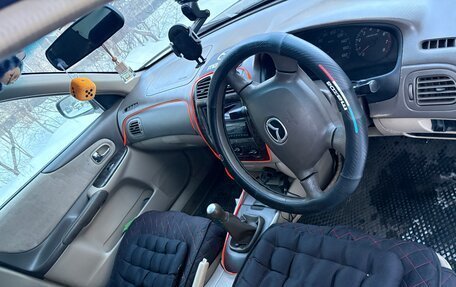 Mazda Familia, 2002 год, 250 000 рублей, 8 фотография