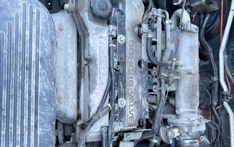 Mazda Familia, 2002 год, 250 000 рублей, 9 фотография