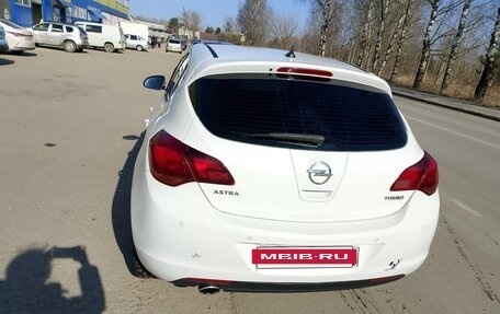 Opel Astra J, 2011 год, 620 000 рублей, 4 фотография