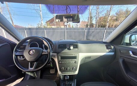 Skoda Yeti I рестайлинг, 2014 год, 1 150 000 рублей, 7 фотография
