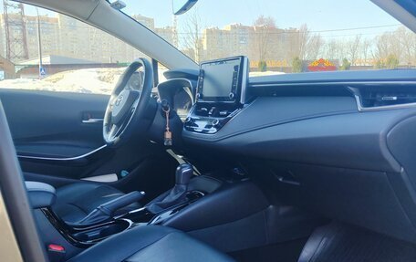 Toyota Corolla, 2021 год, 2 400 000 рублей, 6 фотография