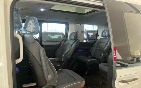 Hyundai Staria, 2025 год, 8 900 000 рублей, 24 фотография