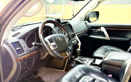Toyota Land Cruiser 200, 2013 год, 3 250 000 рублей, 11 фотография