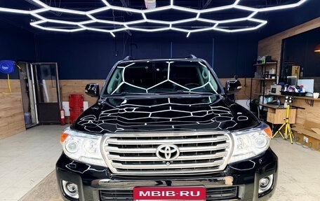 Toyota Land Cruiser 200, 2013 год, 3 250 000 рублей, 9 фотография