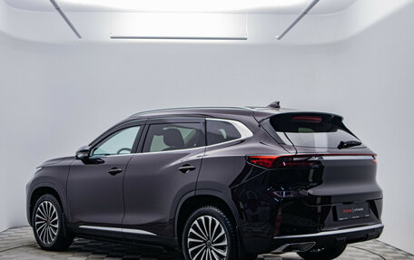 CheryExeed TXL, 2022 год, 2 590 000 рублей, 3 фотография