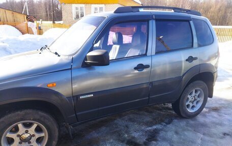 Chevrolet Niva I рестайлинг, 2012 год, 395 000 рублей, 5 фотография