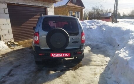 Chevrolet Niva I рестайлинг, 2012 год, 395 000 рублей, 6 фотография