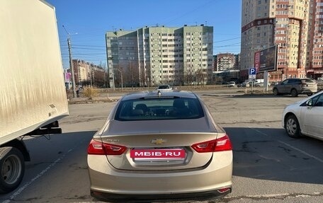 Chevrolet Malibu IX, 2022 год, 2 350 000 рублей, 3 фотография