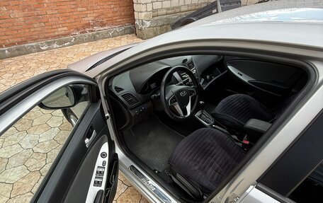 Hyundai Solaris II рестайлинг, 2012 год, 730 000 рублей, 7 фотография