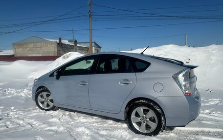 Toyota Prius, 2010 год, 980 000 рублей, 9 фотография
