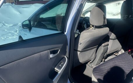 Toyota Prius, 2010 год, 980 000 рублей, 18 фотография