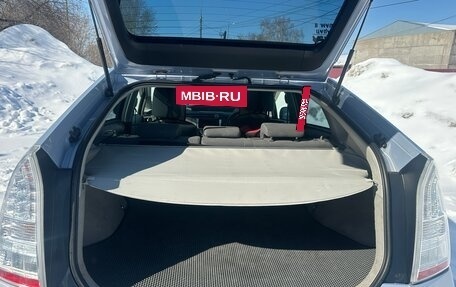 Toyota Prius, 2010 год, 980 000 рублей, 19 фотография