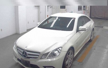 Mercedes-Benz E-Класс, 2011 год, 1 600 000 рублей, 22 фотография