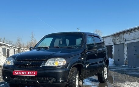 Chevrolet Niva I рестайлинг, 2017 год, 590 000 рублей, 1 фотография