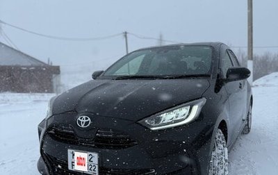 Toyota Yaris, 2021 год, 1 360 000 рублей, 1 фотография