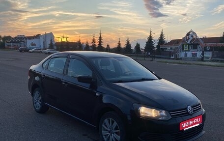 Volkswagen Polo VI (EU Market), 2013 год, 700 000 рублей, 3 фотография