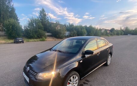 Volkswagen Polo VI (EU Market), 2013 год, 700 000 рублей, 4 фотография