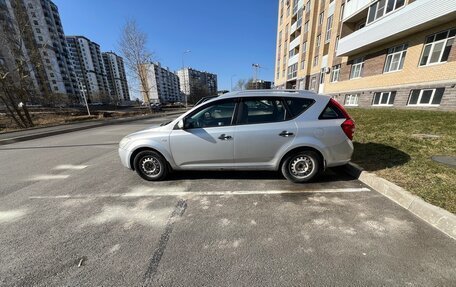 KIA cee'd I рестайлинг, 2009 год, 510 000 рублей, 2 фотография