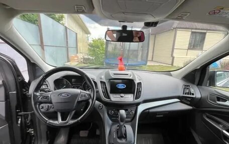 Ford Kuga III, 2018 год, 1 300 000 рублей, 9 фотография