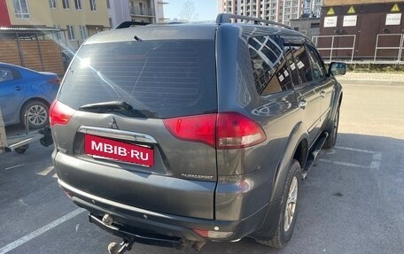 Mitsubishi Pajero Sport II рестайлинг, 2015 год, 1 850 000 рублей, 8 фотография