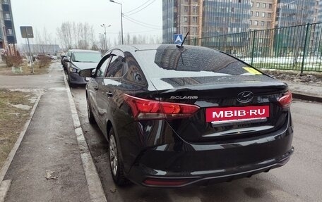 Hyundai Solaris II рестайлинг, 2021 год, 1 700 000 рублей, 4 фотография