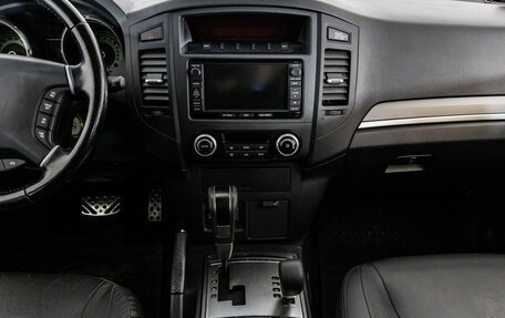 Mitsubishi Pajero IV, 2014 год, 2 499 000 рублей, 14 фотография